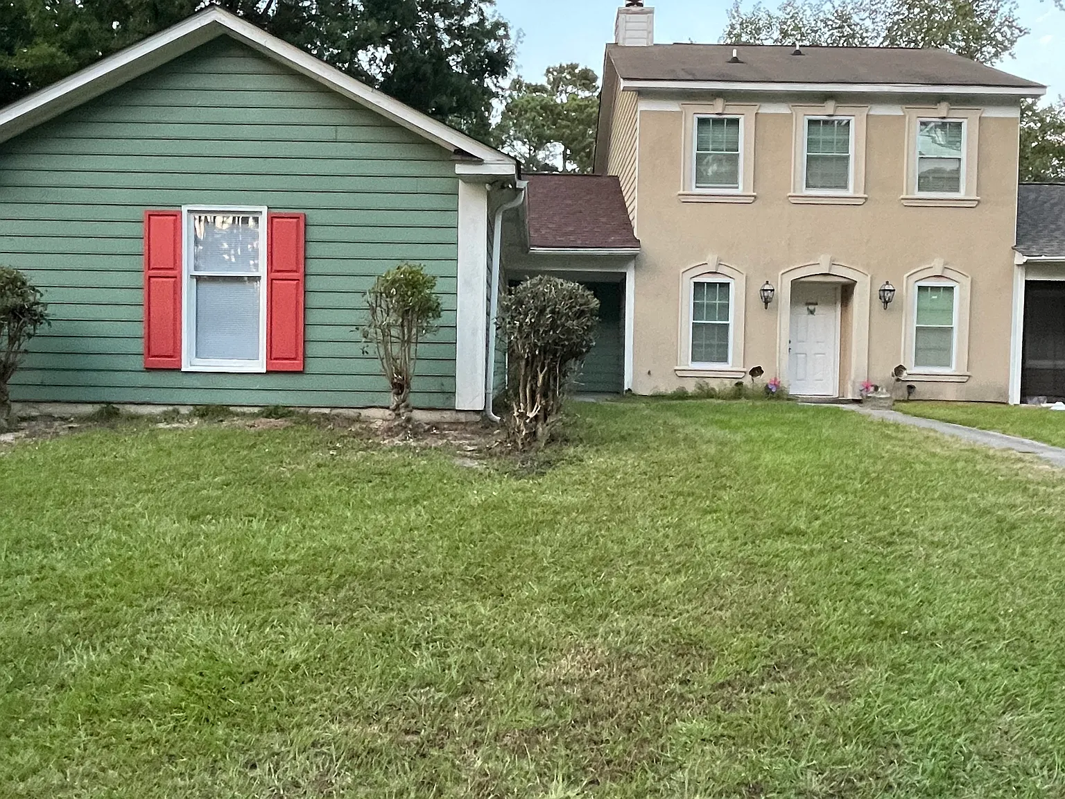 2 bed, 1040 sqft, $1,200 — Photo 2