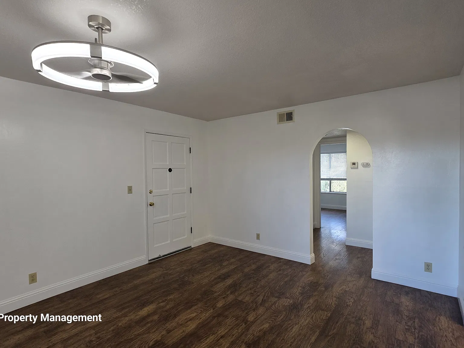 2 bed, 1067 sqft, $3,550 — Photo 3