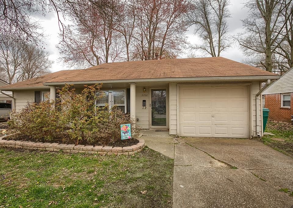 1st image of 2232 Lovell Dr