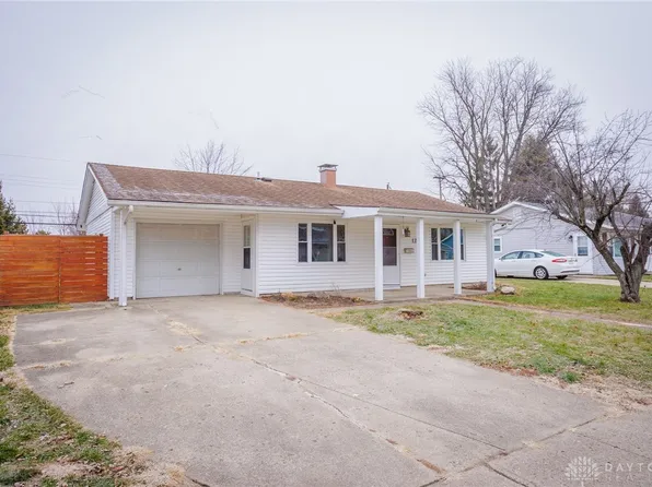 1211 June Dr, Xenia, OH 45385