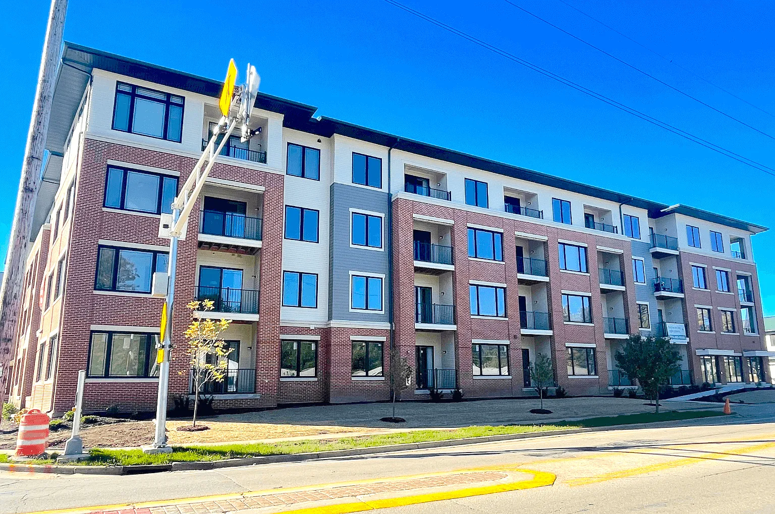 The Madisonian Senior Apartments — Photo 1