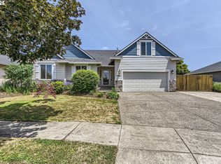 12472 Crisp Dr, Oregon City, OR