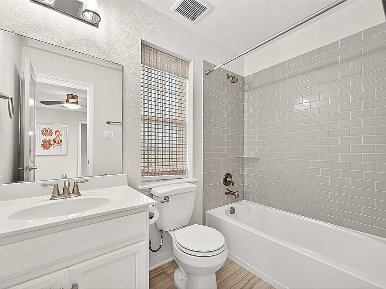 26102 Lazywaters Dr — Photo 33