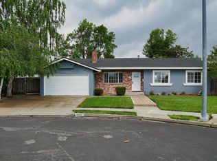 8633 Briarwood Ln, Dublin, CA 94568