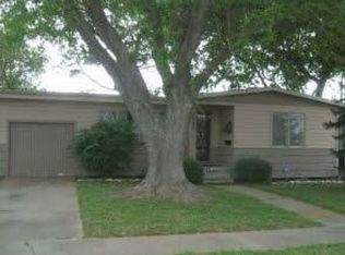 1341 Ray Dr, Corpus Christi, TX 78411