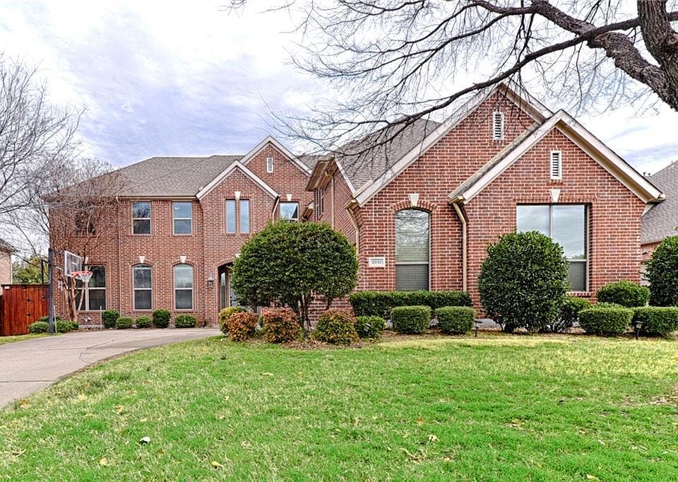 1st image of 2541 Mosswood Dr