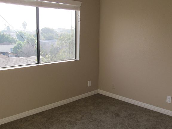 5th image of 4578 W Broadway APT 7