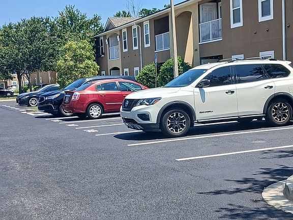5th image of 6915 Ortega Woods Dr