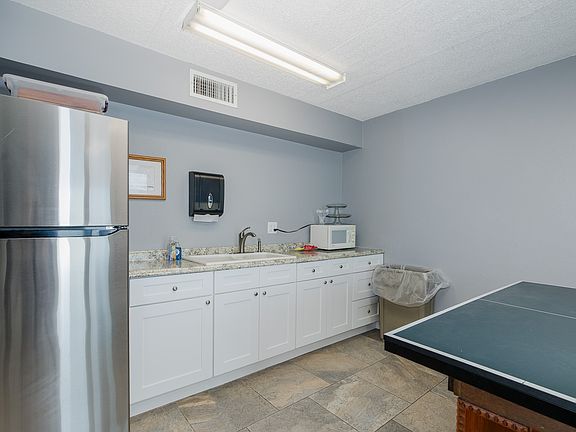 5th image of 464 N Paula Dr APT 106