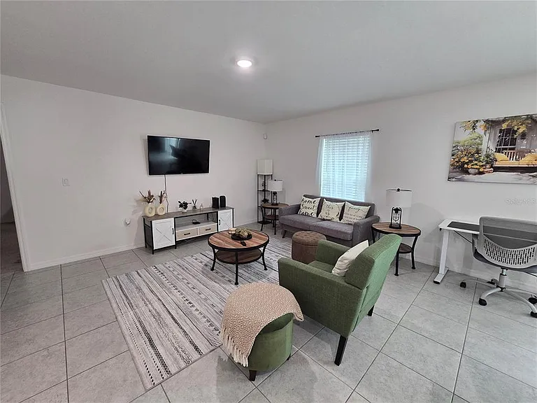 15271 Green Jay Rd — Photo 5