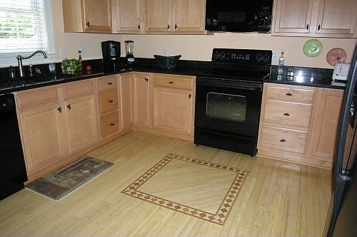 Kitchen With Upgraded Applinaces, granite counters and Bamboo Flooring