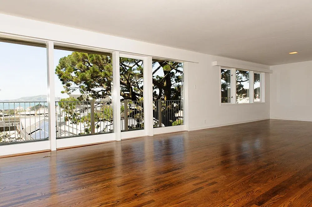 2060 Vallejo St — Photo 4
