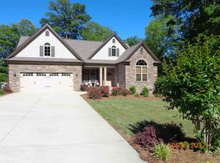 105 S Bennington Dr, Spartanburg, SC 29307