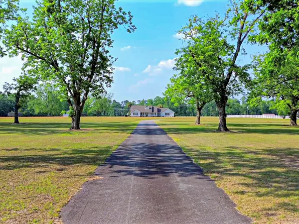 7837 Val Del Rd, Adel, GA 31620