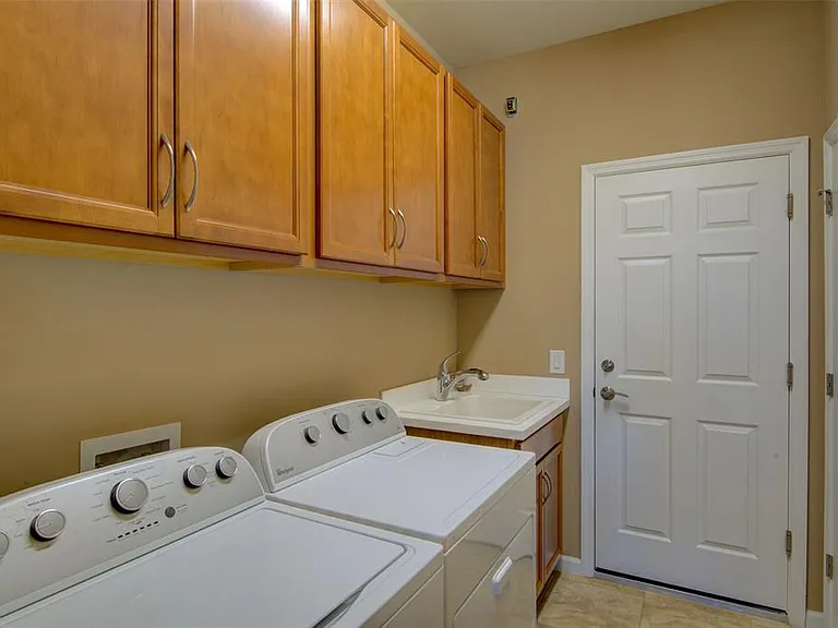 12232 Marsh Pointe Rd — Photo 30
