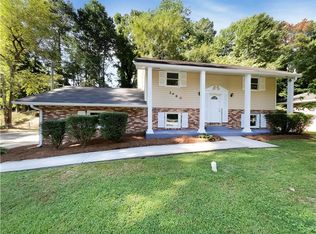 2460 Surrey Trl, College Park, GA 30349