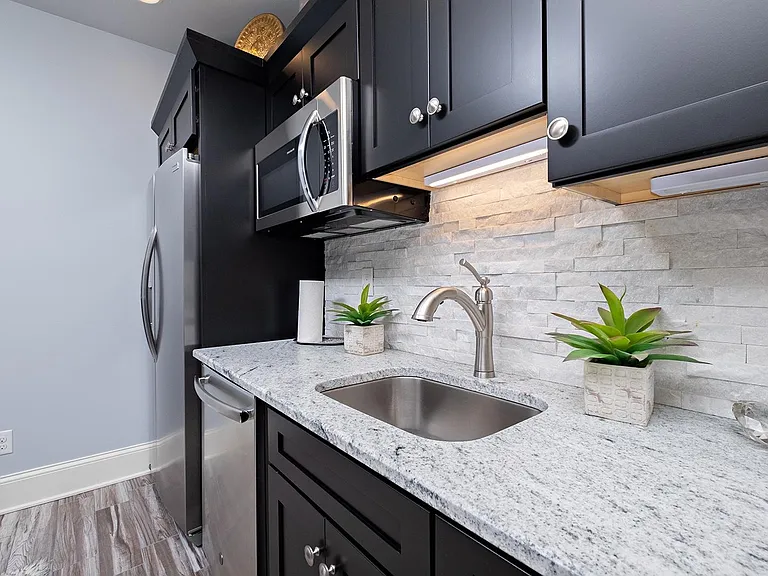 9406 Harlequin St — Photo 58