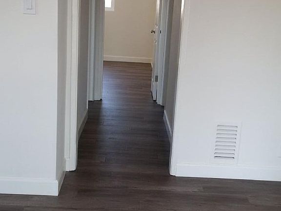 4th image of 1125 N Van Ness Ave APT 9