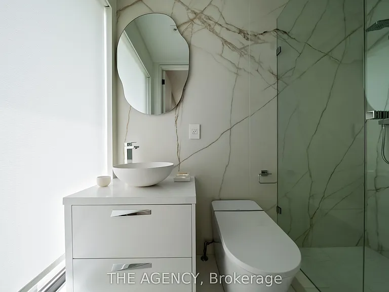 126 Sherwood Ave — Photo 35