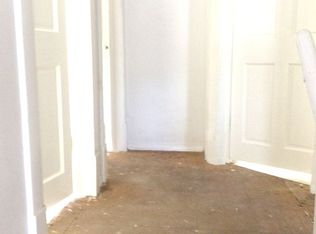 208 Summit Ave, Waterloo, IA 50701