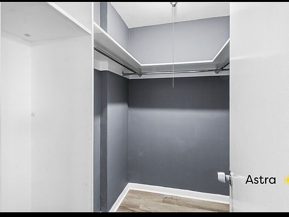 5th image of 801 60th St N APT 109