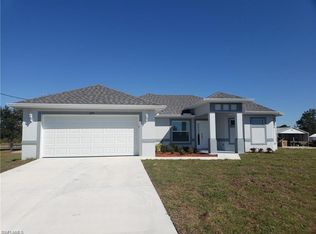 1257 Columbus Blvd, Fort Myers, FL 33913