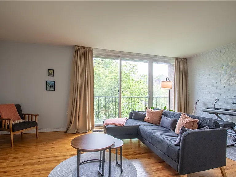 431 W Grant Pl #C-C-C — Photo 2