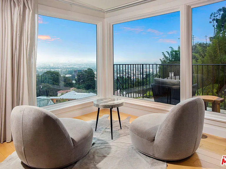 1655 N Crescent Heights Blvd — Photo 35