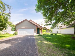 109 126th Ln NW, Coon Rapids, MN 55448