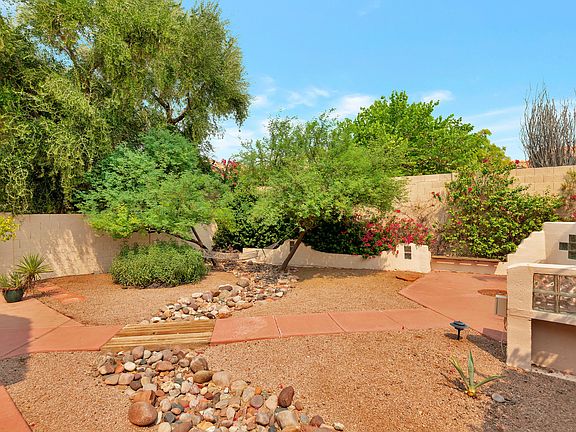 5th image of 3528 E Verbena Dr