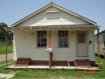 1st image of 8833 Cohn St