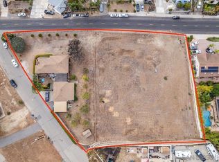 323 Hill Dr, Vista, CA 92083