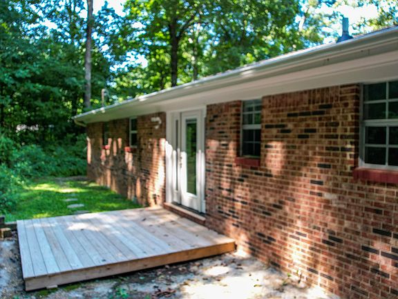 3rd image of 380 Morgan Johnston Cir NE