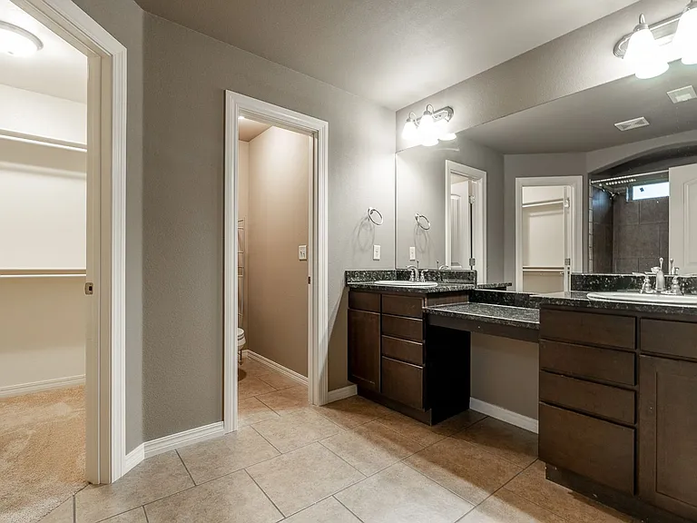 3064 Raven Ln — Photo 10