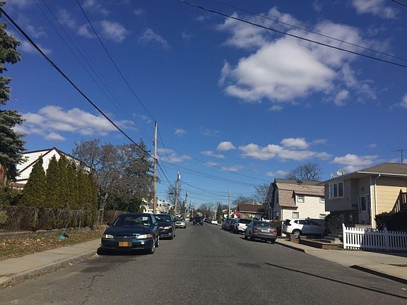 5th image of 325 Evans Ave