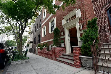 Rented by Brick&Mortar