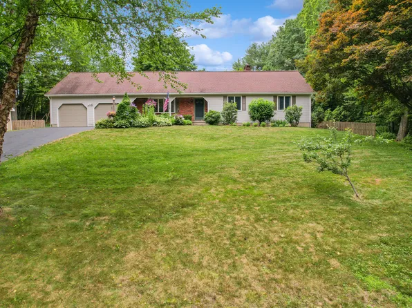 32 Carriage Drive, Burlington, CT 06013