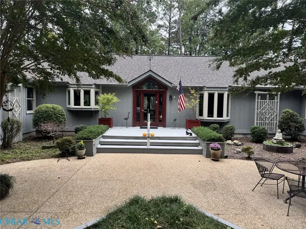 896 Sandy Point Rd, Heathsville, VA 22473