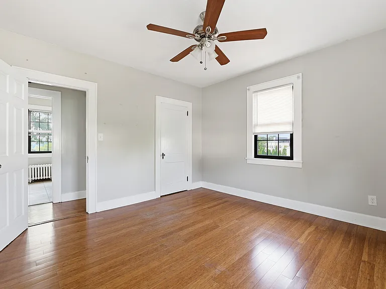 83 Hudson St #2 — Photo 2