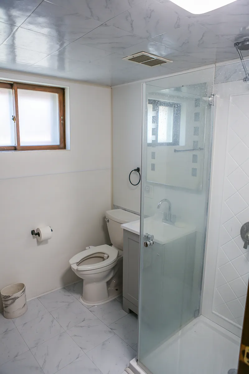 Building Photo - 246 N Greenwood Ave #1B