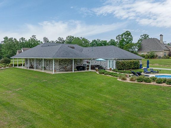 5th image of 906 Hodge Watson Rd