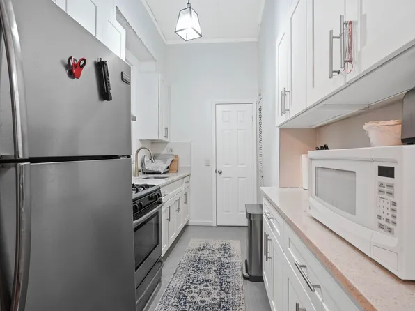 6 Lombardy Street image 25 of 48