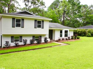 2519 Woodland Rd, Mobile, AL 36693