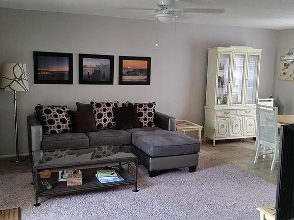 living room, new paint and carpet