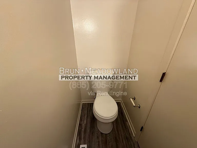 10417 Victoria Dr #C — Photo 12