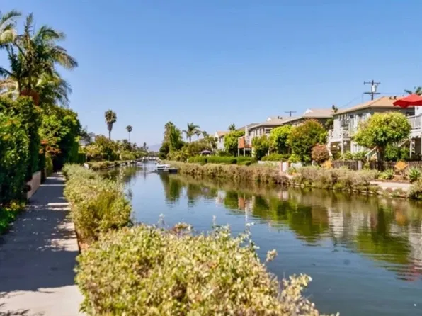 3005 Grand Canal APT 3, Venice, CA 90291