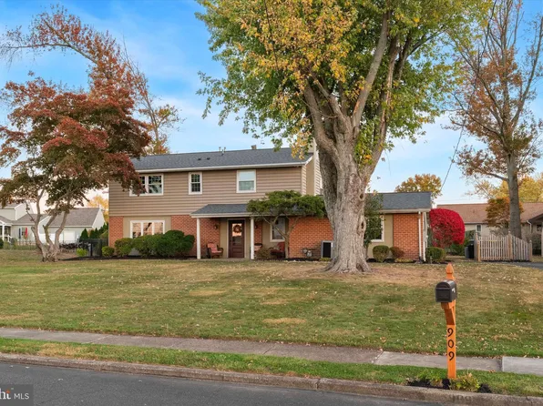 909 Thornton Rd, Horsham, PA 19044