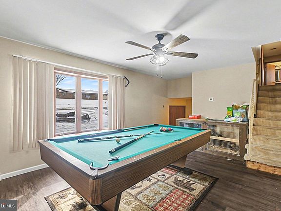 5th image of 1565 Oldmountain Rd