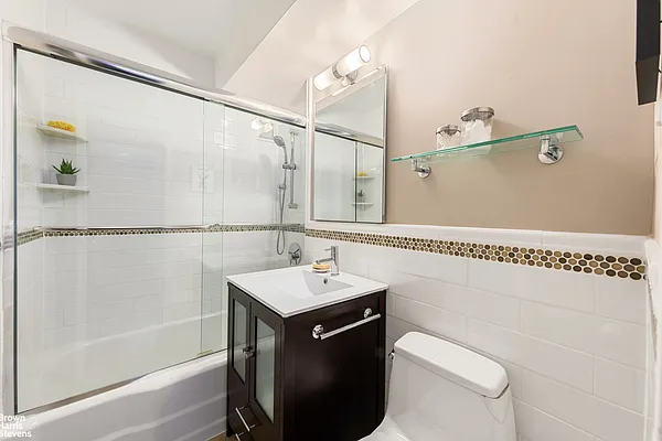 Sold by Brown Harris Stevens | media 6