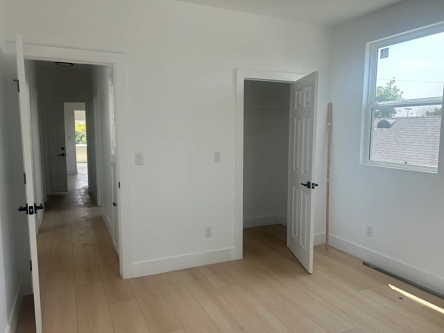 2 bed, 1200 sqft, $3,100 — Photo 2